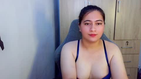 Snapshot of dreamycreamyst chatting on 06/10/26, 01:21 dreamycreamyst online show from 06/10/26, 01:21