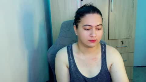 Snapshot of dreamycreamyst chatting on 06/30/26, 04:46 dreamycreamyst online show from 06/30/26, 04:46