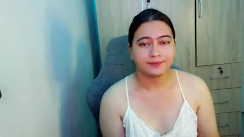 Snapshot of dreamycreamyst chatting on 07/01/26, 01:51 dreamycreamyst online show from 07/01/26, 01:51