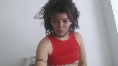 Snapshot of dreamylatina chatting on 05/18/26, 01:17 DreamyLatina online show from 05/18/26, 01:17