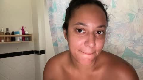 RIRI OR DREAMY online show from 09/09/25, 08:19