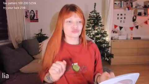 Snapshot of dreamysoul chatting on 12/19/25, 07:32 my name is Lia online show from 12/19/25, 07:32