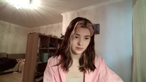 Snapshot of dremazwahlen chatting on 02/07/26, 09:24 Dia online show from 02/07/26, 09:24