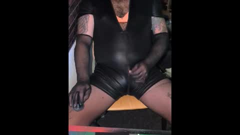 Snapshot of dress_like_u_love_it_3 chatting on 09/16/25, 07:15 dress_like_u_love_it_3 online show from 09/16/25, 07:15