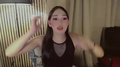 Dreyana online show from 11/25/25, 05:57