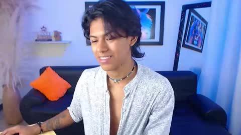 Snapshot of dreyk20 chatting on 09/18/25, 03:25 Dreyk online show from 09/18/25, 03:25