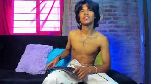 Snapshot of dreyk20 chatting on 03/16/26, 08:24 Dreyk online show from 03/16/26, 08:24