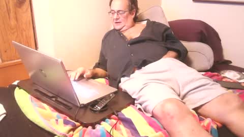 Dr. Feelgood online show from 01/06/25, 04:15