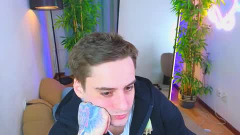 Snapshot of drillfilow chatting on 03/28/26, 04:01 drillfilow online show from 03/28/26, 04:01