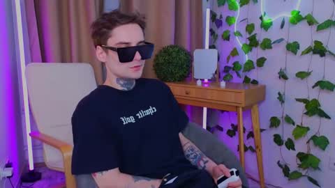 Snapshot of drillfilow chatting on 04/18/26, 12:47 drillfilow online show from 04/18/26, 12:47