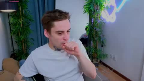 Snapshot of drillfilow chatting on 04/22/26, 06:42 drillfilow online show from 04/22/26, 06:42