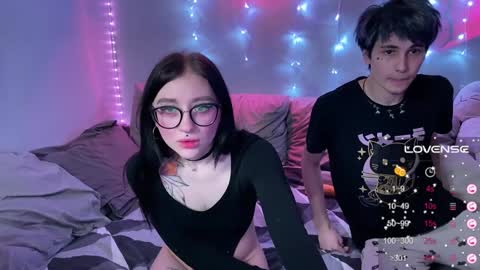 Snapshot of drillhouse_ chatting on 01/02/25, 10:22 Tara  Sonny online show from 01/02/25, 10:22