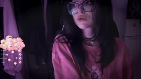 Snapshot of drillhouse_ chatting on 09/14/25, 02:54 Tara  Sonny online show from 09/14/25, 02:54