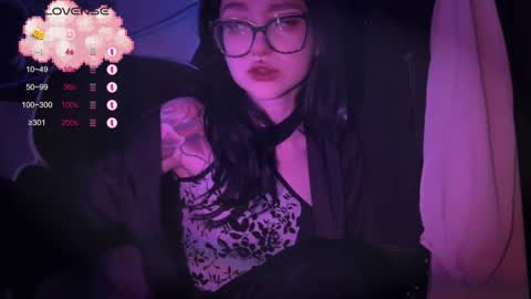Snapshot of drillhouse_ chatting on 10/06/25, 01:58 Tara  Sonny online show from 10/06/25, 01:58