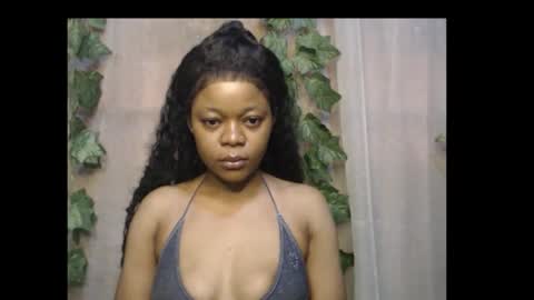 linda online show from 10/10/25, 10:03