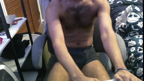 Snapshot of drizzygoat chatting on 12/23/24, 06:37 indian goat online show from 12/23/24, 06:37