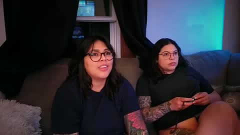 Snapshot of drizzypeach602 chatting on 04/23/26, 03:19 Drizzypeach602 online show from 04/23/26, 03:19