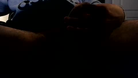 Snapshot of drlo23 chatting on 10/16/25, 09:54 drlo23 online show from 10/16/25, 09:54