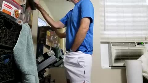 Snapshot of drmbigg chatting on 07/04/26, 11:27 Hello Hope you enjoy what you see. I love attention in dirty talk and tips thickcock edging precum dirtyTalk C2C online show from 07/04/26, 11:27