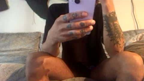 Snapshot of drobbb656 chatting on 03/26/26, 03:28 2xTheTrouble online show from 03/26/26, 03:28