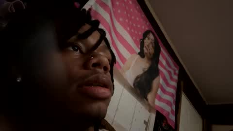 Snapshot of droddick chatting on 04/05/26, 05:48 droddick online show from 04/05/26, 05:48