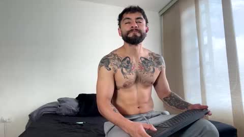 Snapshot of drogama chatting on 04/07/26, 03:23 Drogama online show from 04/07/26, 03:23