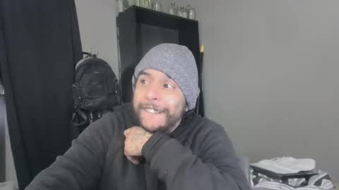 Snapshot of drogoloko233 chatting on 02/16/25, 09:04 drogo lpkp online show from 02/16/25, 09:04