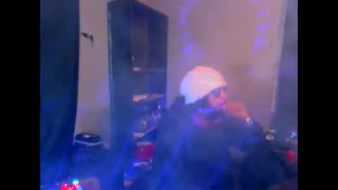 Snapshot of drogoloko233 chatting on 10/30/25, 02:02 drogo lpkp online show from 10/30/25, 02:02