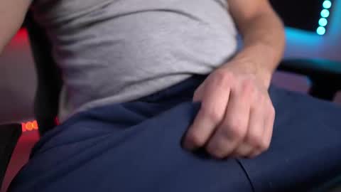 Drok online show from 11/24/25, 04:01