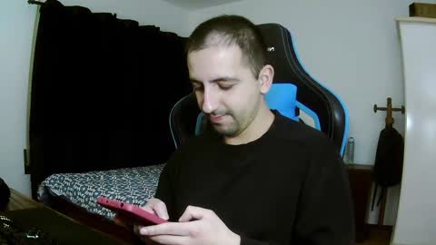 Snapshot of droooooones chatting on 12/03/24, 10:51 droooooones online show from 12/03/24, 10:51