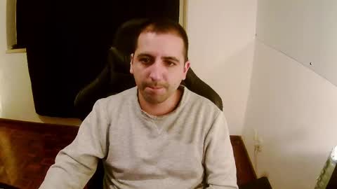 Snapshot of droooooones chatting on 02/27/25, 12:32 droooooones online show from 02/27/25, 12:32