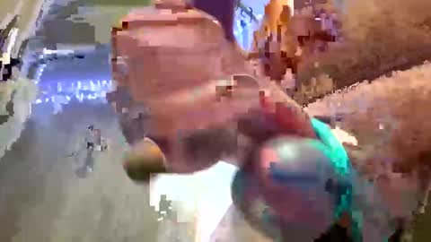 Snapshot of droppingloads82 chatting on 03/10/25, 05:11 droppingloads82 online show from 03/10/25, 05:11