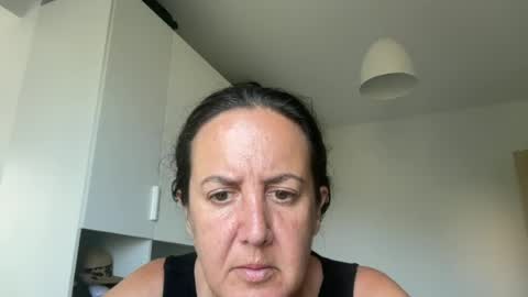 Snapshot of drresa chatting on 06/30/26, 07:20 Dr. Resa online show from 06/30/26, 07:20