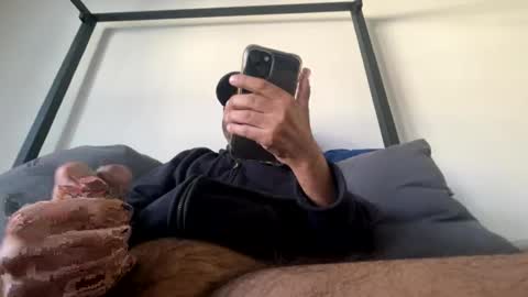 Snapshot of drspunkalott chatting on 12/18/24, 09:08 drspunkalott online show from 12/18/24, 09:08