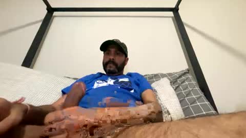 Snapshot of drspunkalott chatting on 01/13/25, 04:07 drspunkalott online show from 01/13/25, 04:07