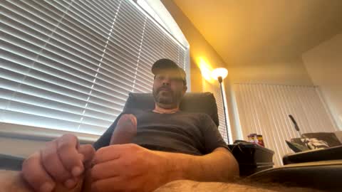 Snapshot of drspunkalott chatting on 02/02/25, 11:21 drspunkalott online show from 02/02/25, 11:21