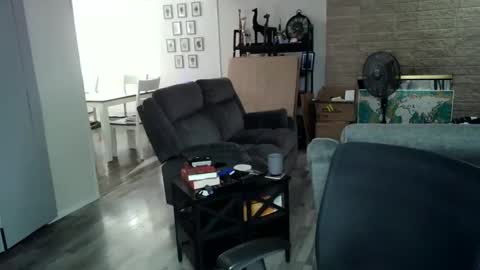 drthomaswayne online show from 10/22/25, 04:40