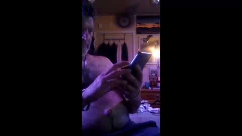 Snapshot of drumbum1469 chatting on 04/06/26, 05:08 drumbum1469 online show from 04/06/26, 05:08