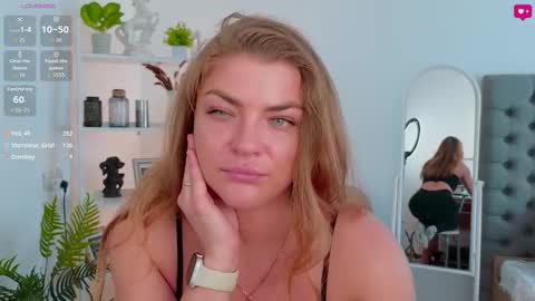 Snapshot of drunk_angel_ chatting on 02/22/26, 08:13 Donna online show from 02/22/26, 08:13