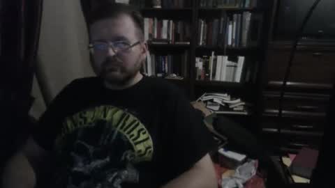 Snapshot of drunkeneagle chatting on 12/03/25, 09:07 drunkeneagle online show from 12/03/25, 09:07