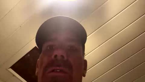 Snapshot of dryjerkoff chatting on 10/04/25, 02:20 dryjerkoff online show from 10/04/25, 02:20