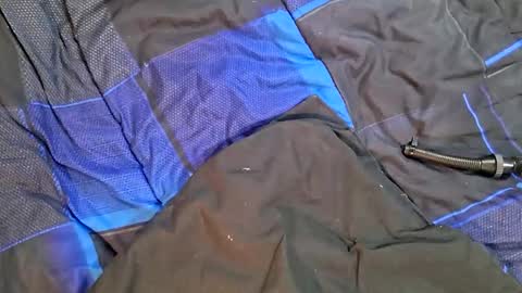 Snapshot of dtrain6969420 chatting on 12/18/25, 03:45 dtrain6969420 online show from 12/18/25, 03:45