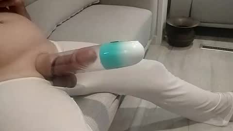 Snapshot of dtrain6969420 chatting on 03/19/26, 02:48 dtrain6969420 online show from 03/19/26, 02:48