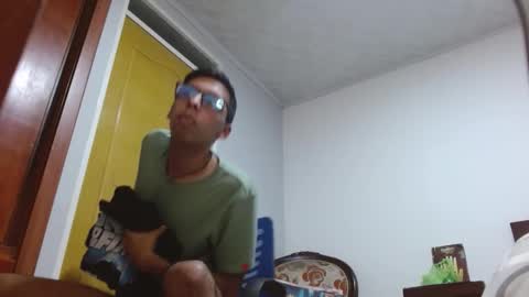 David online show from 12/04/25, 02:21