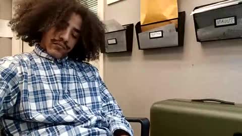 Snapshot of dubdub2442 chatting on 03/03/26, 10:21 Dubdub2442 online show from 03/03/26, 10:21