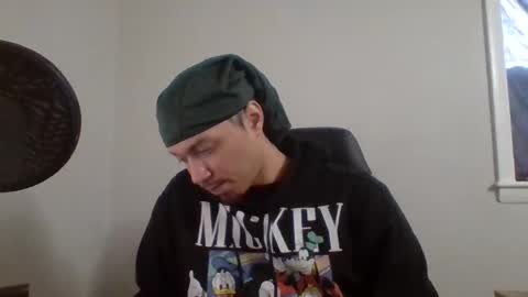 Snapshot of dubz07 chatting on 02/05/25, 03:31 dubz07 online show from 02/05/25, 03:31