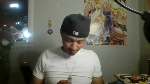 Snapshot of dubz07 chatting on 11/02/25, 02:08 dubz07 online show from 11/02/25, 02:08