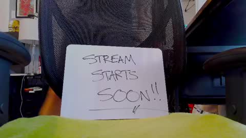 Snapshot of dude_b_horny chatting on 04/02/26, 04:37 Oliver online show from 04/02/26, 04:37