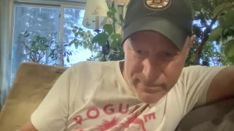 Snapshot of dudeinnh chatting on 02/02/25, 09:56 Steve online show from 02/02/25, 09:56