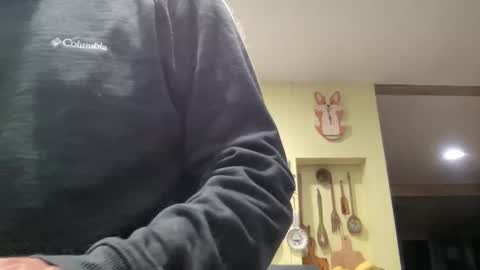 Snapshot of dudeinnh chatting on 09/25/25, 09:57 Steve online show from 09/25/25, 09:57